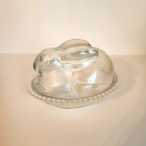 Indiana glass Co. Nesting Rabbit Dish